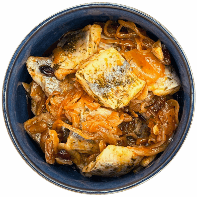 Śledzie w oleju z cebulką lub żurawiną