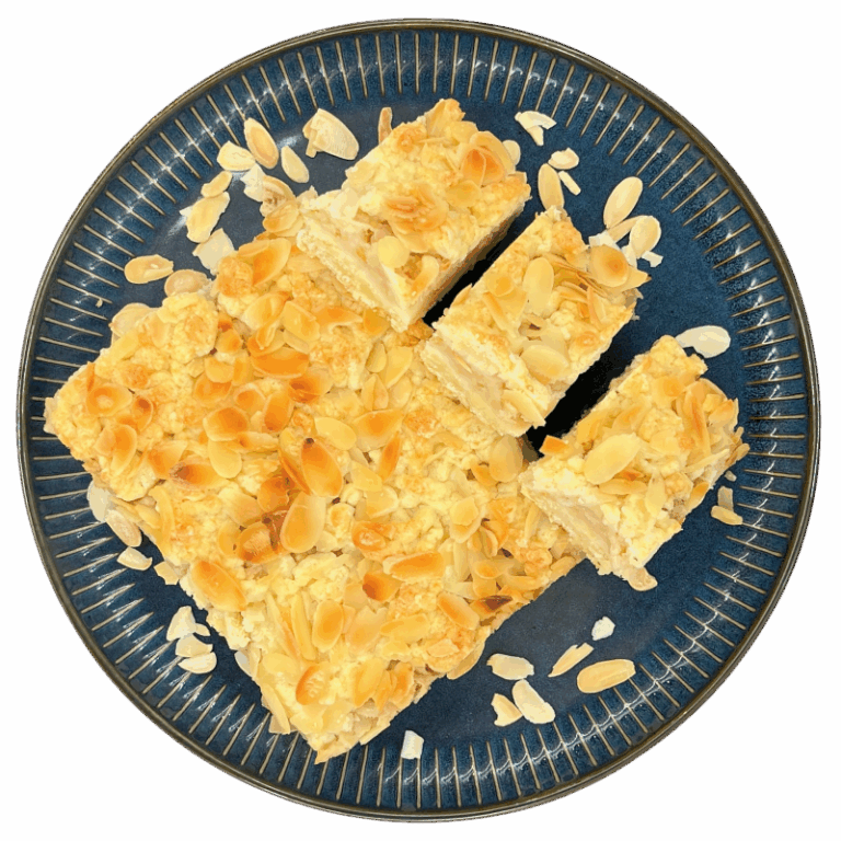 Szarlotka z jabłkami i gruszkami